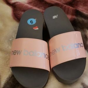 New balance womens slides.